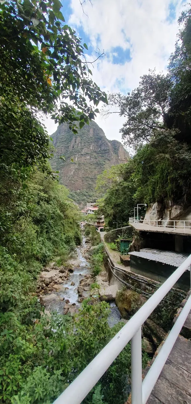 Banos Termales de Aguas Calientes, Peru.
