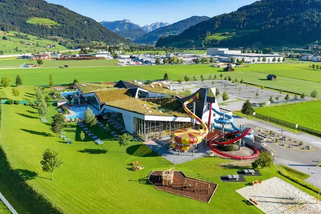 Erlebnis-Therme Amad√©, Austria.