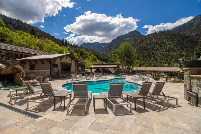 Twin Peaks Lodge and Hot Springs, Colorado.