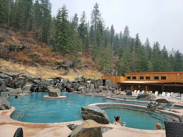 Quinn's Hot Springs Resort