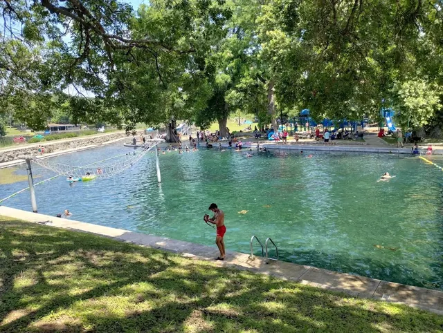 Landa Park Aquatic Complex