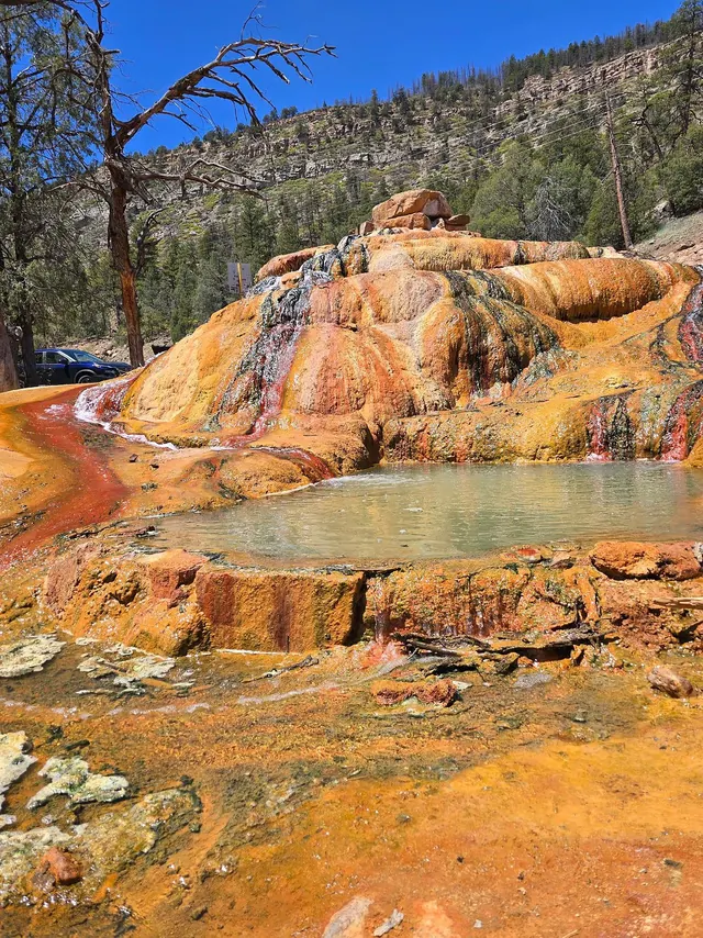 Pinkerton Hot Springs