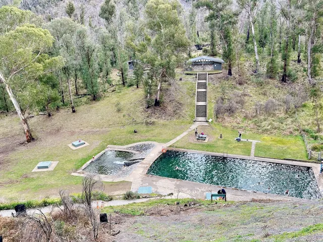 Yarrangobilly Caves Thermal Pool