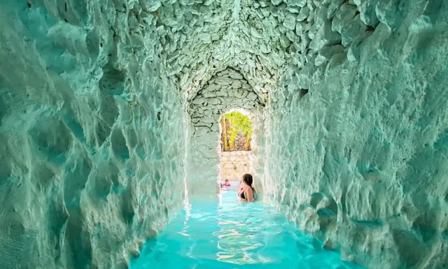 La Gruta Spa