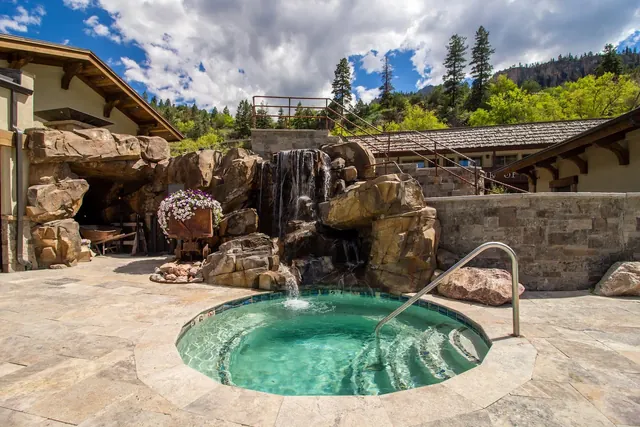 Twin Peaks Lodge and Hot Springs, Colorado.