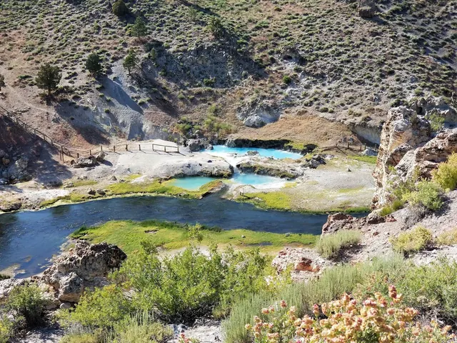 Hot Creek Geologic Site