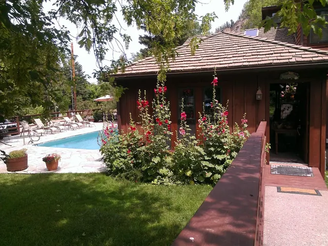 Wiesbaden Hot Springs Spa & Lodgings, Colorado.