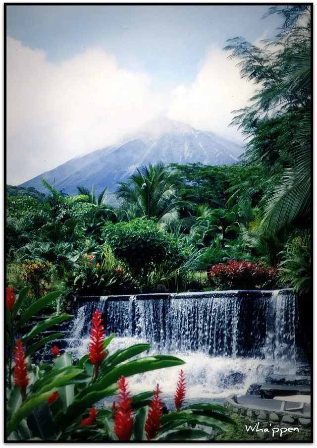 Tabacón thermal pools in the La Fortuna region