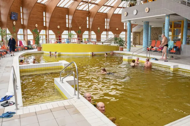 Tiszaujvaros Thermal and Beach Bath