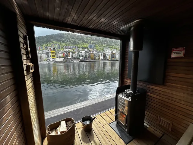 Heit Bergen Sauna at Marineholmen