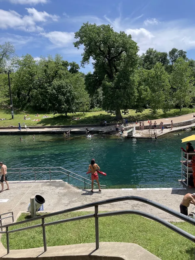 Barton Springs Pool, Texas.
