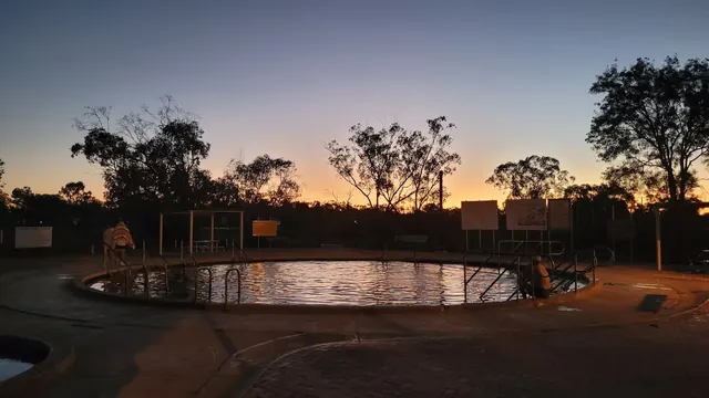 Lightning Ridge Artesian Bore Baths