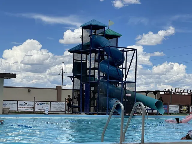 Splashland Hot Springs
