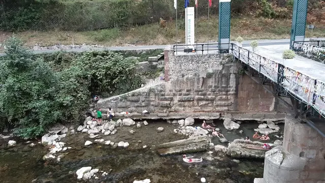 Termas de La Hermida