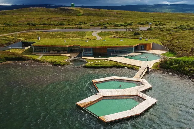 Vok Baths