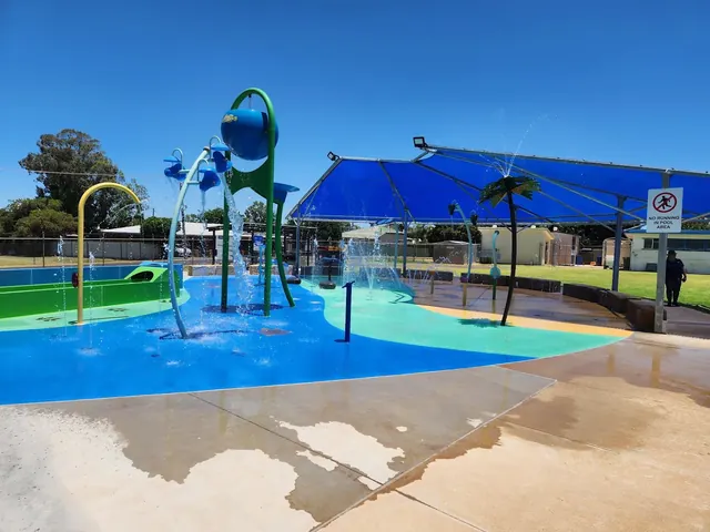St George Aquatic Centre artesian baths, Australia.