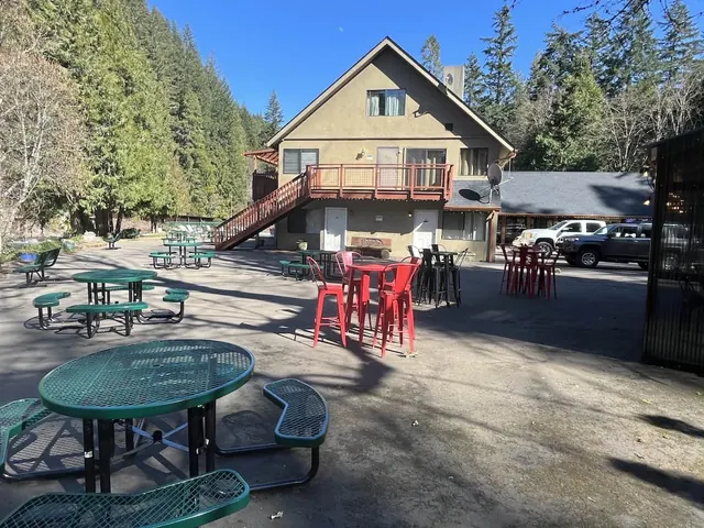 Belknap Hot Springs