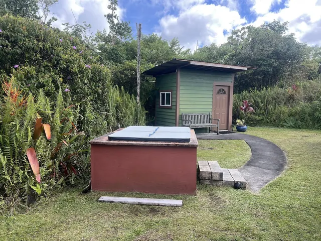 Puna Rainforest Retreat, Hawaii.