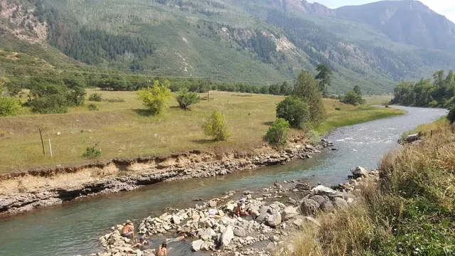 Penny Hot Springs