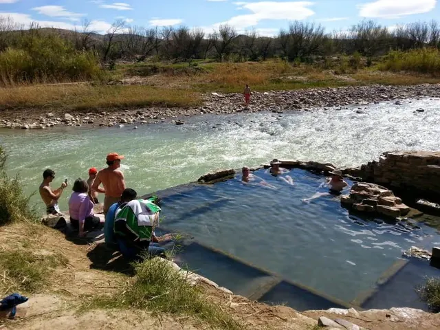 Langford Hot Springs, Texas.