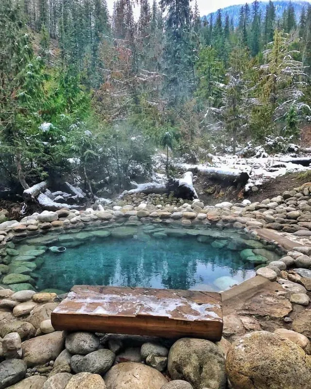 Halfway Hot Springs