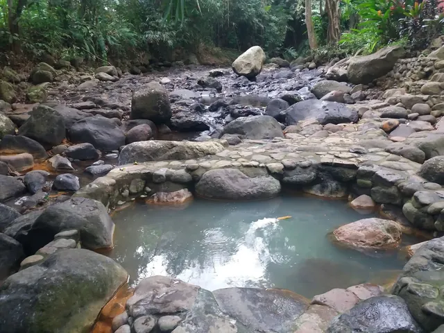 Penatahan Hot Spring