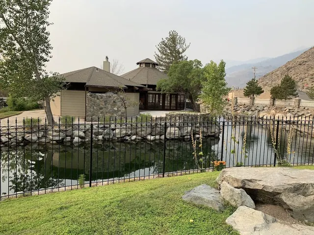 David Walley's Hot Springs Resort