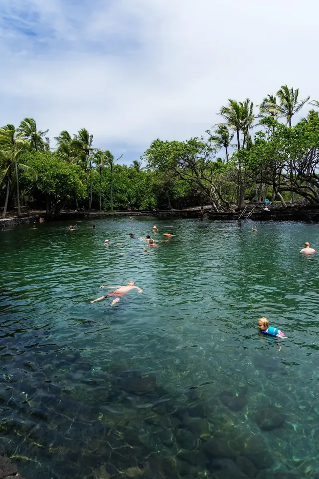 Pohoiki Warm Ponds, Hawaii.
