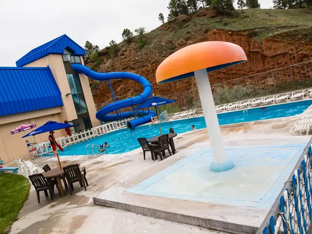 Evans Plunge Mineral Springs